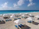 holiday-inn-express-cancun-beach-club.jpg